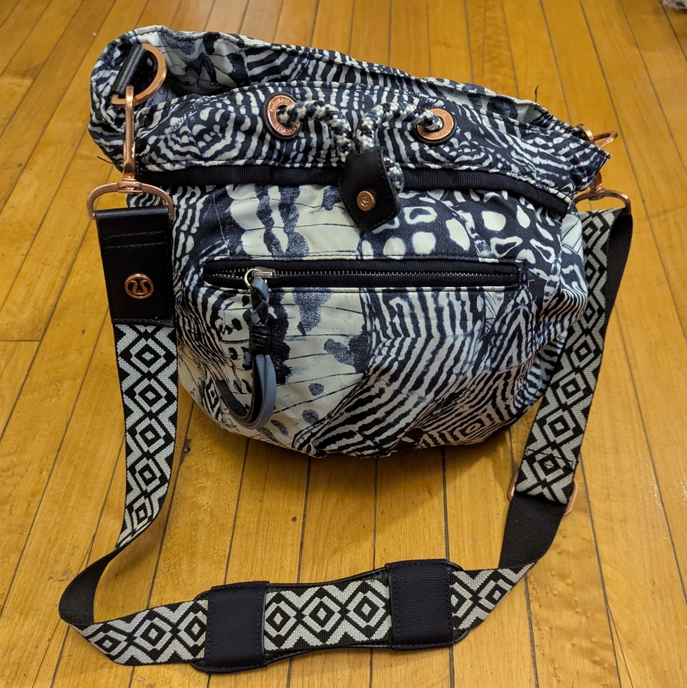 Lululemon Diversity Bag *Wanderlust